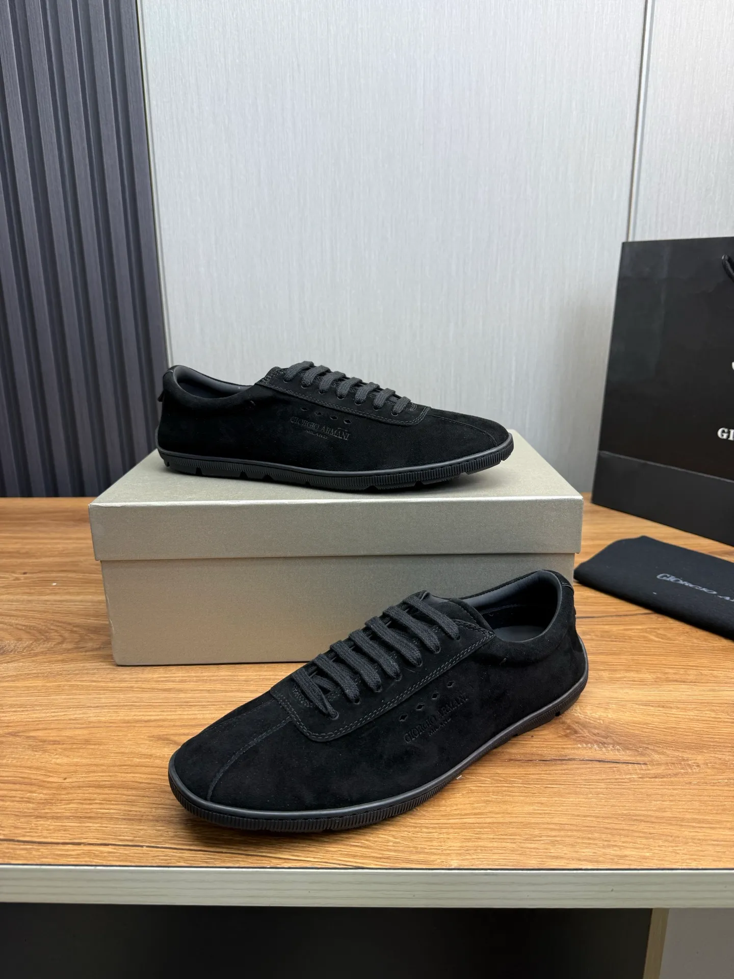 Factory price 620💰 [PRADA] Official website synchronizes new models, high-quality shipments ✔️Hot sale🔥 Original cowhide + cowhide lining, 1🆚1 replica, original bottom, 38-45 (men's 45 is custom-made and cannot be returned)